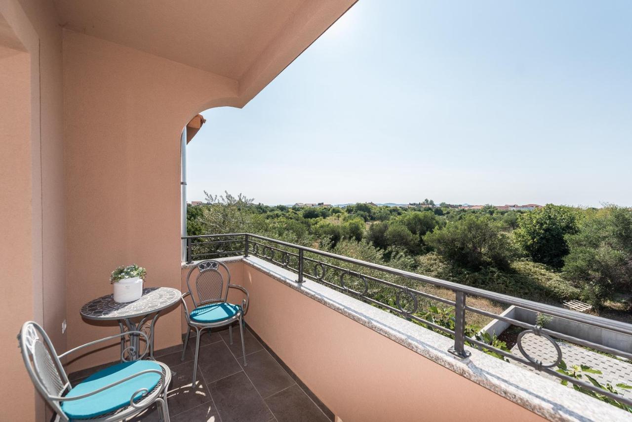 Luxury Apartments Garden Sukošan Eksteriør billede