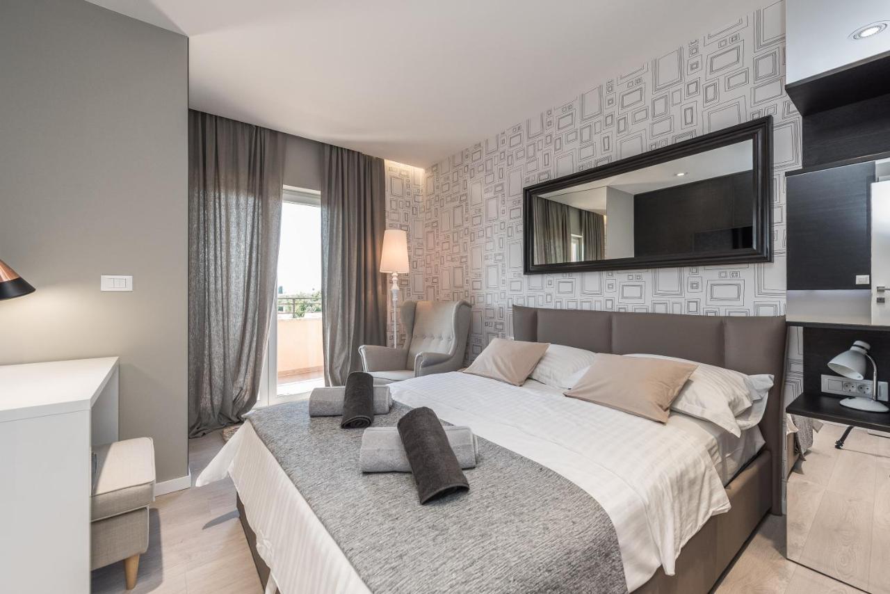 Luxury Apartments Garden Sukošan Eksteriør billede