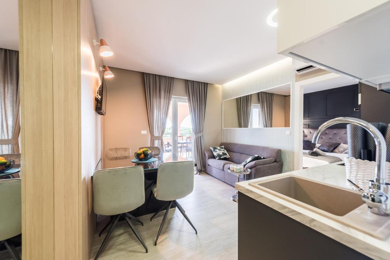 Luxury Apartments Garden Sukošan Eksteriør billede