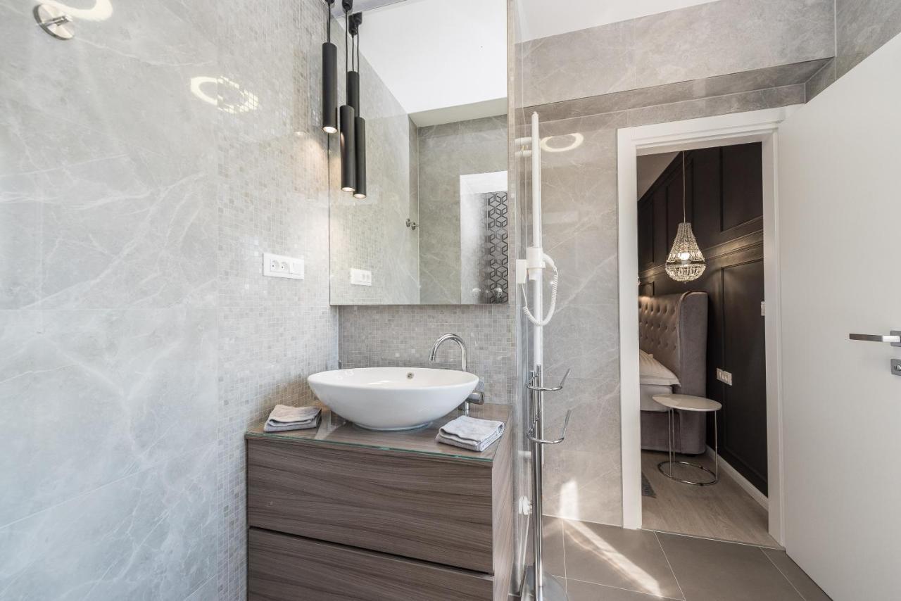 Luxury Apartments Garden Sukošan Eksteriør billede