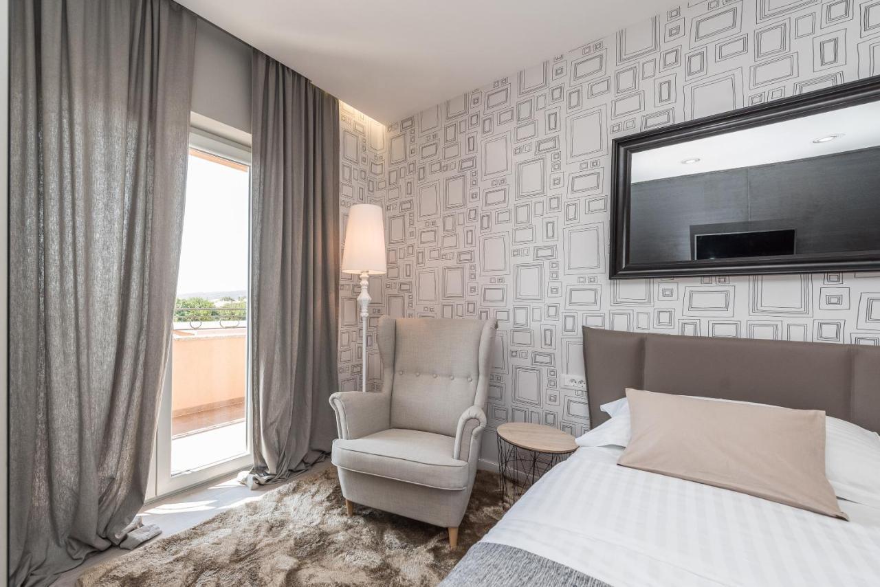 Luxury Apartments Garden Sukošan Eksteriør billede