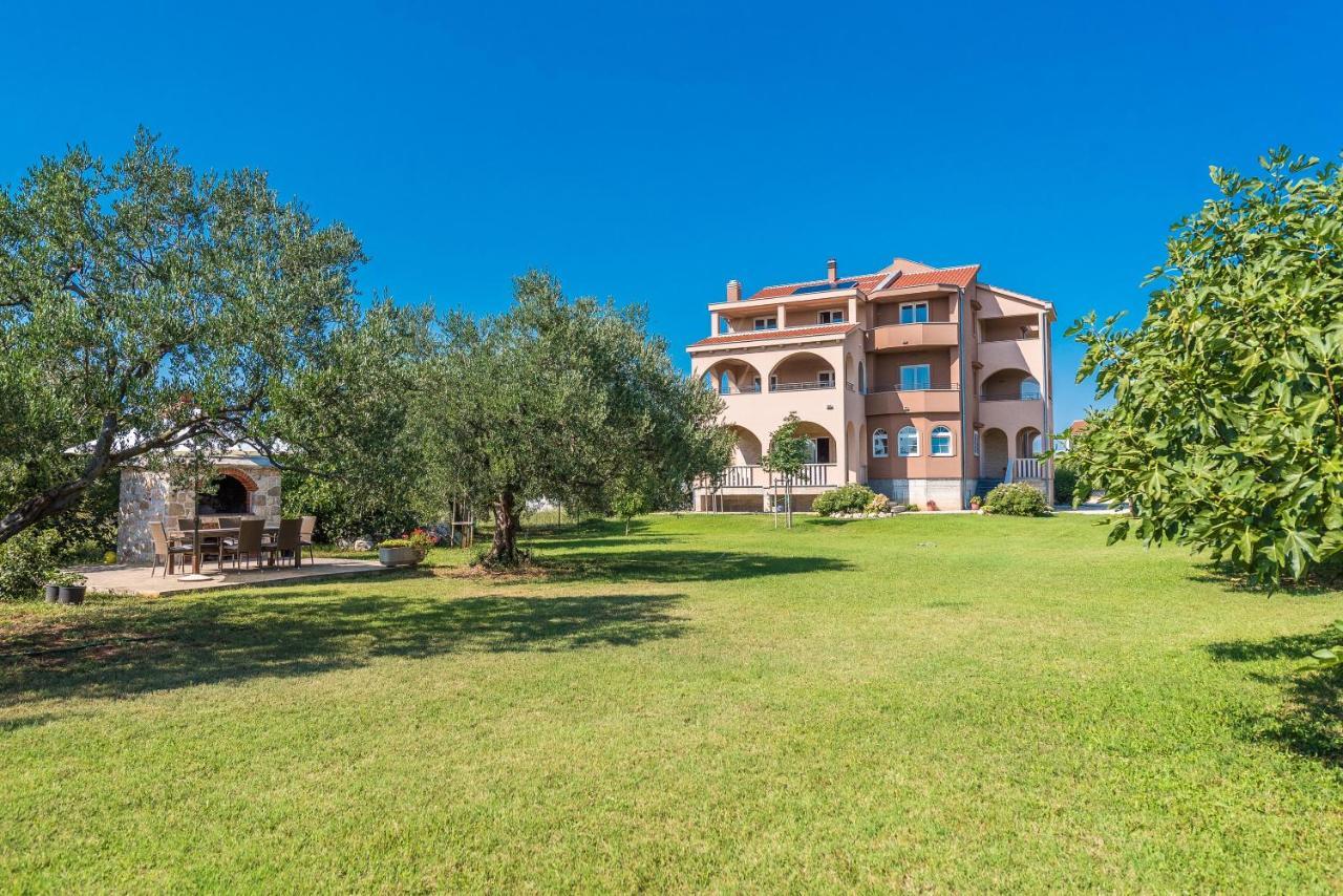 Luxury Apartments Garden Sukošan Eksteriør billede